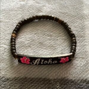 Hawaiian Coconut Beaded Bracelet with hibiscus 🌺 Aloha Design